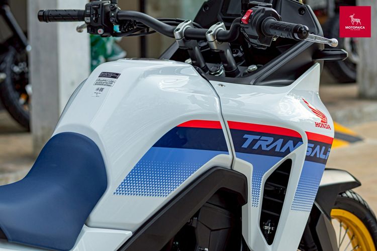 Honda XLl750 Transalp ปี2025 มือเดียว วิ่ง1,700Km. สภาพป้ายแดง รูปที่ 15