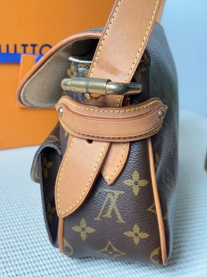 Monogram Canvas Hudson PM มือสองแท้💯 รูปที่ 8
