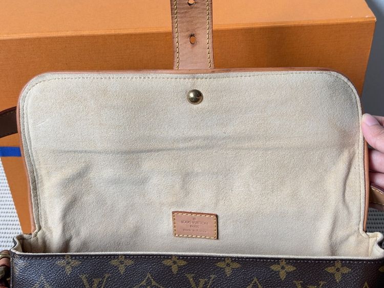 Monogram Canvas Hudson PM มือสองแท้💯 รูปที่ 10