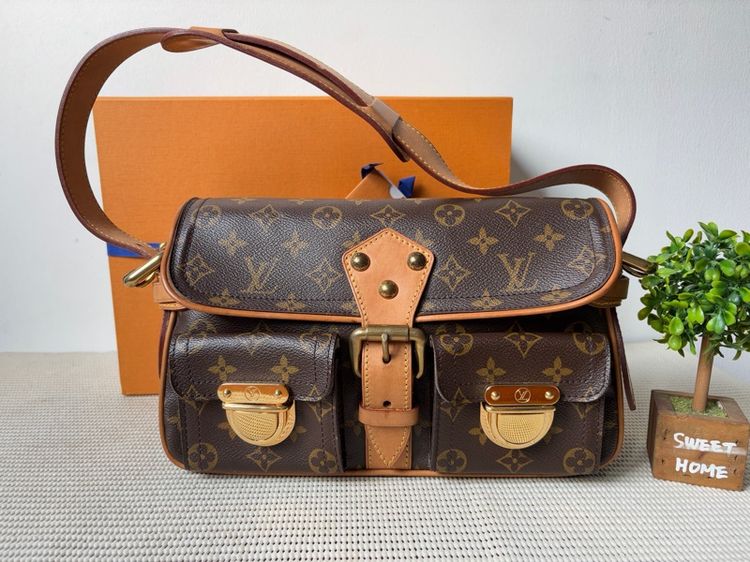 Monogram Canvas Hudson PM มือสองแท้💯