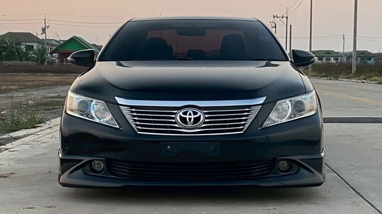 รถ Toyota Camry 2.5 G สี ดำ