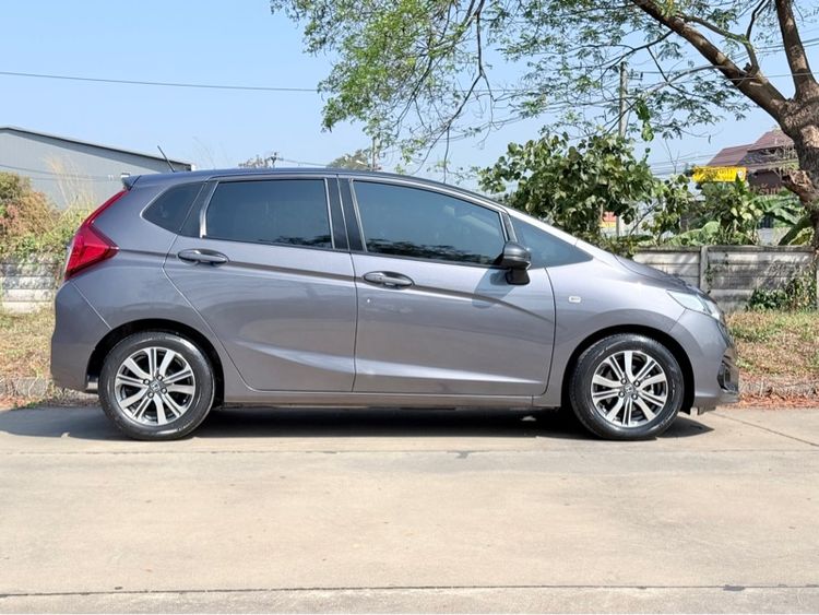 Honda Jazz 2020 1.5 V Sedan เบนซิน เกียร์อัตโนมัติ เทา รูปที่ 3