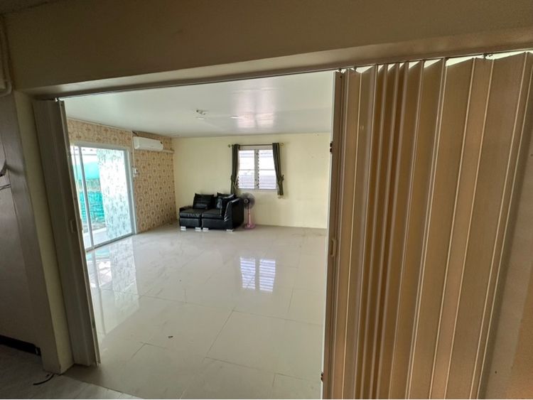 อื่นๆ มีบางส่วน ใช่ บ้ายเอื้ออาทรศิลา รูปที่ 3