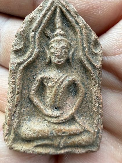 พระเก่าๆเหมาๆบ้านๆ พระคนแก่เก่าๆเก็บ ทิ้งใว้ก่อนจากไป ให้ยายดูแลเเทน ขายเหมาๆออกมาตามประสาคนบ้านๆ 081-3330446 L.tonyabu