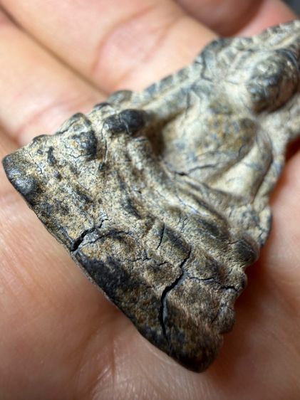 พระพุทธชินราชอินโดจีนปี2485 เนื้อตะกั่วนม ผิวจะคล้ำเเละแตกร้าว ตามกาลเวลา ตามปกติ ของเนื้อนี้ พระเก่าๆ เหมาๆ บ้านๆ พระคนแก่เก่าๆ รูปที่ 9