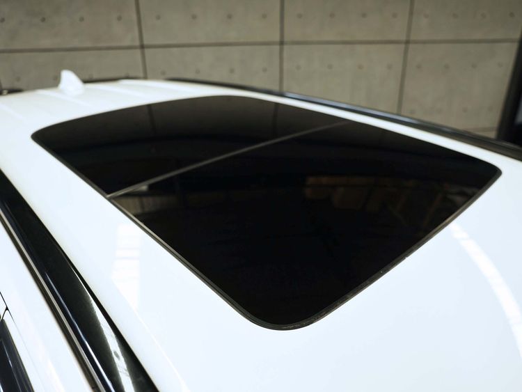 Ford Everest 2022 2.0 Titanium Plus 4WD Utility-car ดีเซล ไม่ติดแก๊ส เกียร์อัตโนมัติ ขาว รูปที่ 4