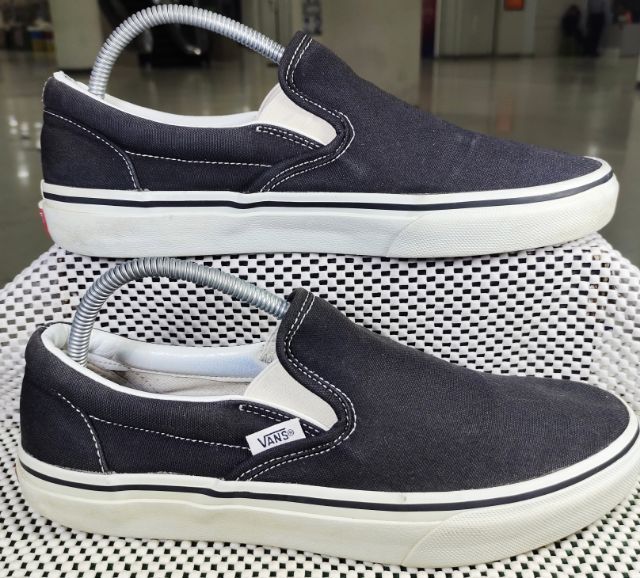 รองเท้า💥VANS Slip - On💥ของแท้‼️สีดำ พื้นเดิม นิ่ม เบา สวยๆ เดิม สภาพดี💥ไซร์ 44.5 รูปที่ 11