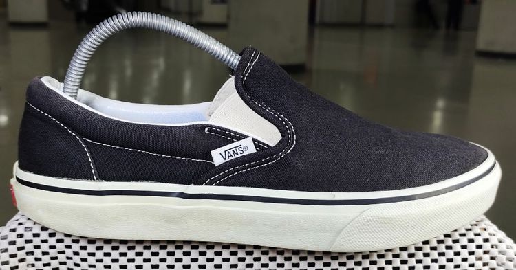รองเท้า💥VANS Slip - On💥ของแท้‼️สีดำ พื้นเดิม นิ่ม เบา สวยๆ เดิม สภาพดี💥ไซร์ 44.5 รูปที่ 5