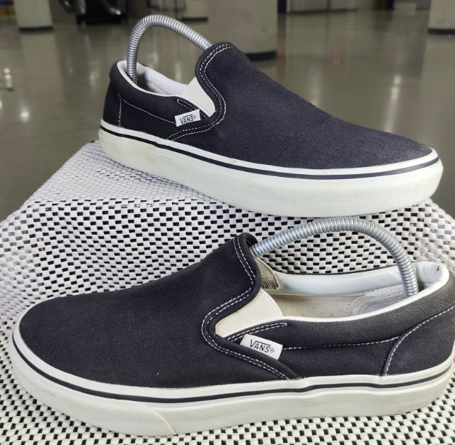 ผ้าใบ รองเท้าผ้าใบ UK 8.5 | EU 42 2/3 | US 9 อื่นๆ รองเท้า💥VANS Slip - On💥ของแท้‼️สีดำ พื้นเดิม นิ่ม เบา สวยๆ เดิม สภาพดี💥ไซร์ 42