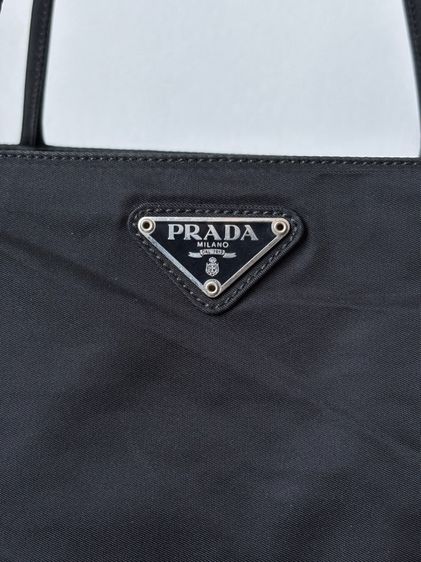 Pr🖤da  Nylon มือสองแท้💯 รูปที่ 4