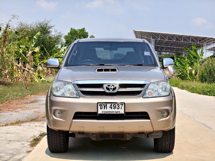 Toyota Fortuner 2007 3.0 G 4WD Utility-car ดีเซล ไม่ติดแก๊ส เกียร์อัตโนมัติ บรอนซ์ทอง รูปที่ 4