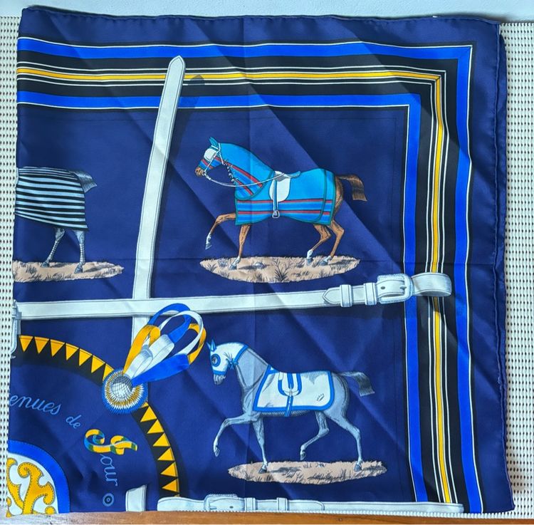 ผ้าพันคอผ้าห่ม H💙RMES Carré 90 มือสองแท้💯  รูปที่ 9