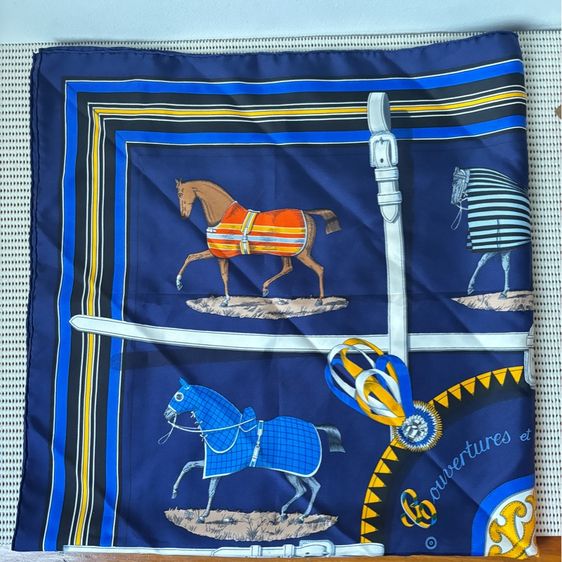 ผ้าพันคอผ้าห่ม H💙RMES Carré 90 มือสองแท้💯  รูปที่ 8