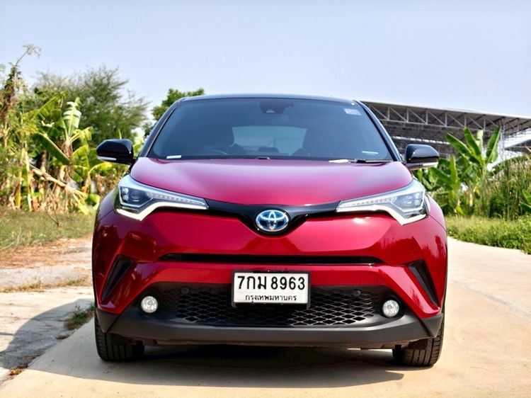 รถ Toyota C-HR 1.8 Hybrid Hi สี แดง