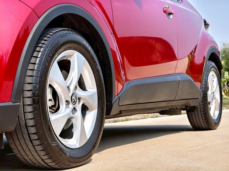 Toyota C-HR 2018 1.8 Hybrid Hi Utility-car ไฮบริด ไม่ติดแก๊ส เกียร์อัตโนมัติ แดง รูปที่ 2