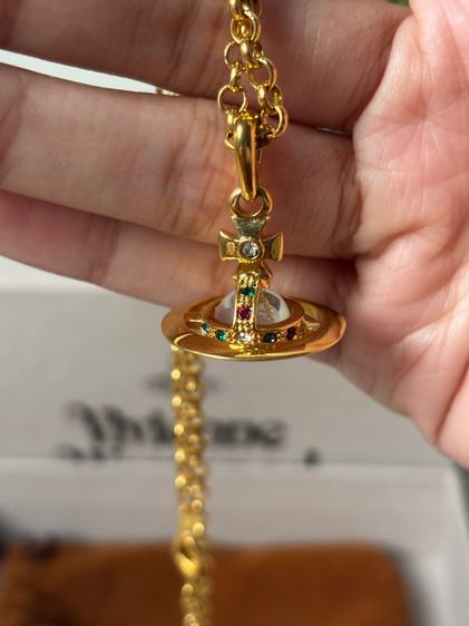 สร้อยคอ vivi🧡nne มือสองแท้💯 รูปที่ 4