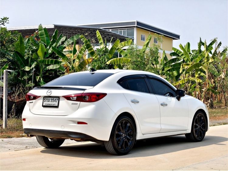 Mazda Mazda3 2016 2.0 S Utility-car เบนซิน ไม่ติดแก๊ส เกียร์อัตโนมัติ ขาว รูปที่ 2