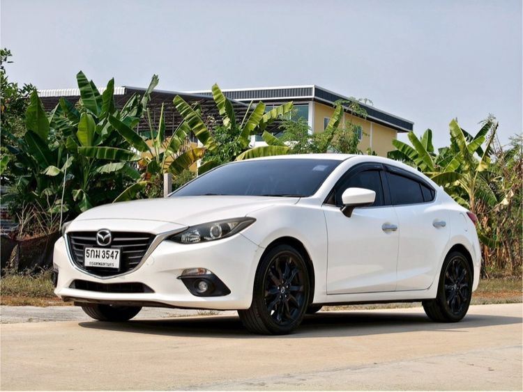 Mazda Mazda3 2016 2.0 S Utility-car เบนซิน ไม่ติดแก๊ส เกียร์อัตโนมัติ ขาว รูปที่ 3