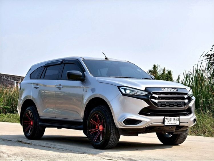 รถ Isuzu MU-X 1.9 Active 2WD สี เทา