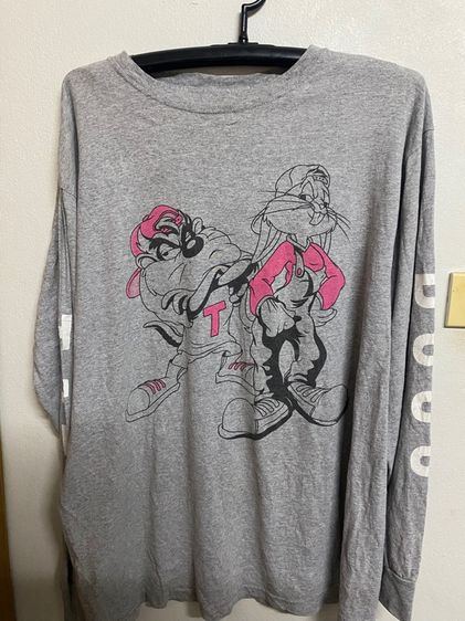 เสื้อผ้า