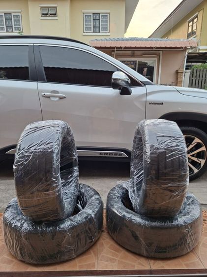 ขายยาง มิชลีน premacy4 225 50 R18 ปลายปี22 ถอดจากรถ Corolla Cross Hybrid 4 เส้น ขาย 3,900 บาท สนใจทักก๋อย 081-988-8316 ของอยู่แถวปากเกร็ด  รูปที่ 6