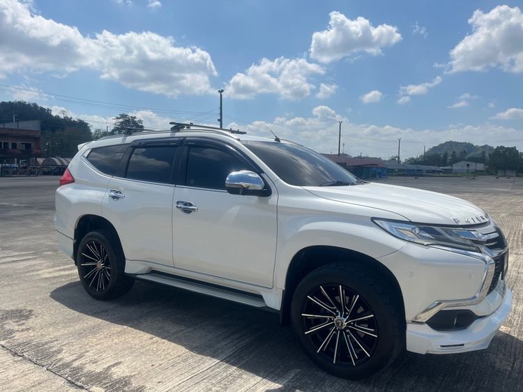 Mitsubishi Pajero Sport 2015 2.4 GT Premium Elite Edition 4WD Utility-car ดีเซล ไม่ติดแก๊ส เกียร์อัตโนมัติ ขาว รูปที่ 4