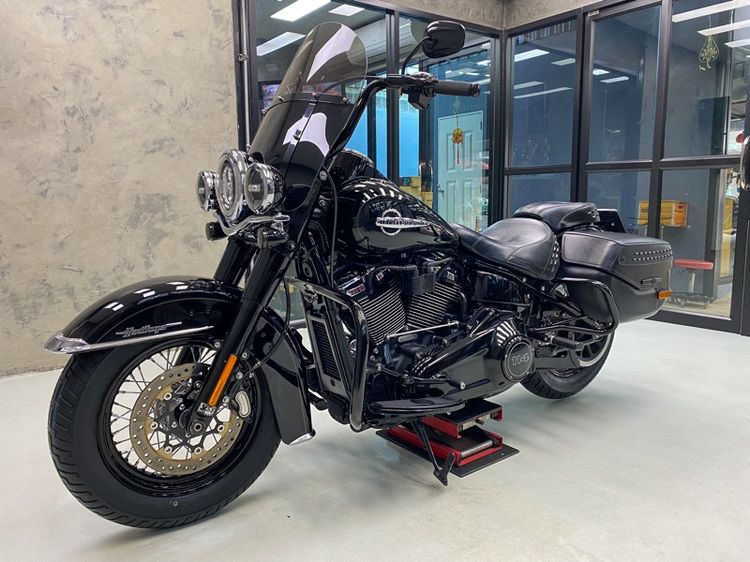 Harley-Davidson Heritage Classic 114 รูปที่ 5