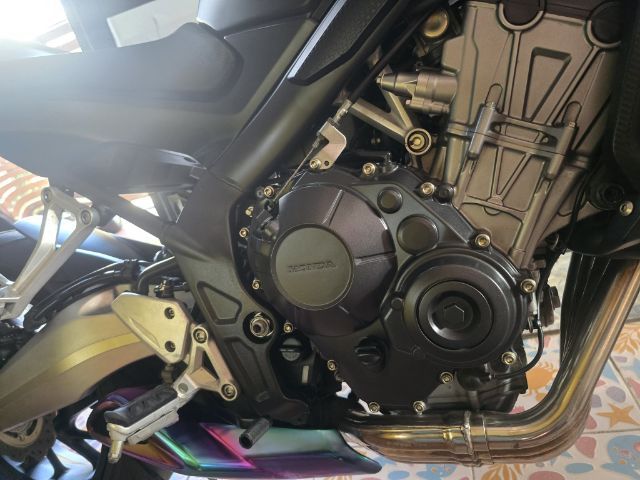 cb650f ปี13  รถมือเดียว เน้นจอด  ไมล์1984 รูปที่ 6