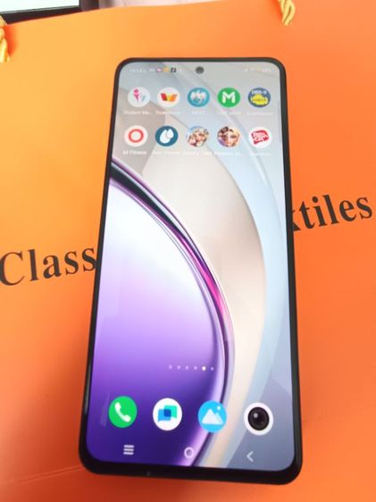 อื่นๆ 256 GB vivo y200 