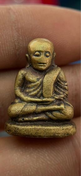 รูปหล่อหลวงพ่อเงิน