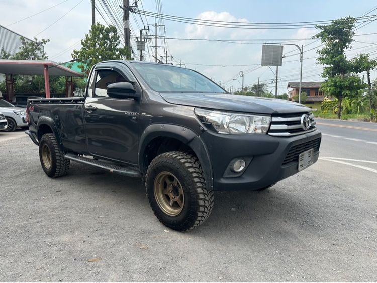 Toyota Hilux Revo 2019 2.8 J 4WD Pickup ดีเซล ไม่ติดแก๊ส เกียร์ธรรมดา เทา รูปที่ 3