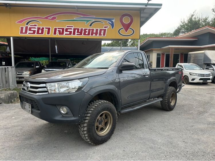 รถ Toyota Hilux Revo 2.8 J 4WD สี เทา