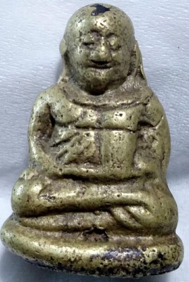 หลวงพ่อเงินพิมพ์ขี้ตาสามชาย