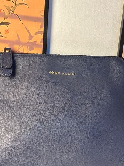 Anne Klein แท้ มือสอง กระเป๋าสะพาย หนัง Saffiano สี Navy รูปที่ 11