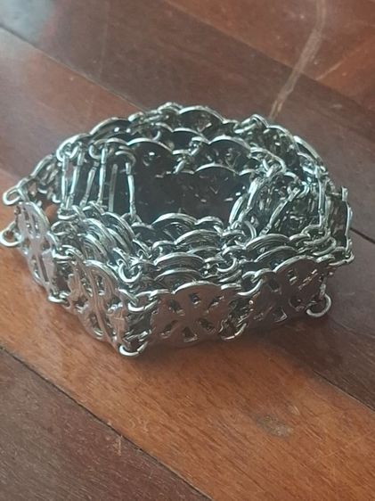 เข็มขัดเงินโบราณ ตราจรเข้ มือ2 