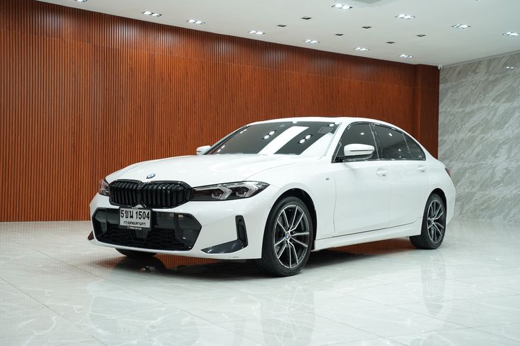 BMW Series 3 2023 320Li Sedan เบนซิน เกียร์อัตโนมัติ ขาว รูปที่ 4