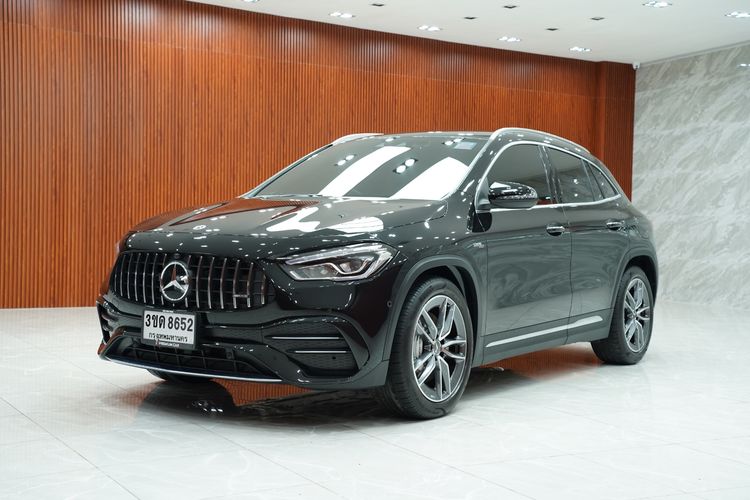 Mercedes-Benz GLA-Class 2022 GLA35 Utility-car เบนซิน เกียร์อัตโนมัติ ดำ รูปที่ 4