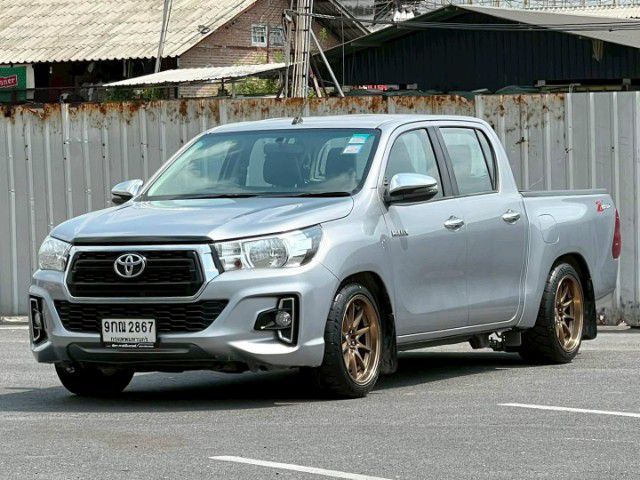 Toyota Hilux Revo 2019 Double Cab 2.4 Entry Z Edition Pickup ดีเซล ไม่ติดแก๊ส เกียร์อัตโนมัติ เทา