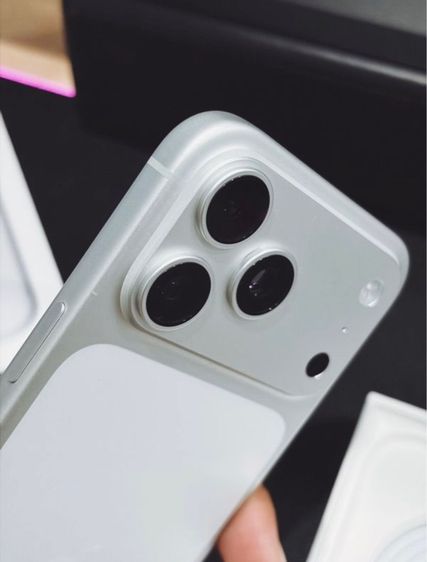 IPHONE 17 PROMAX SILVER 2TB รูปที่ 3