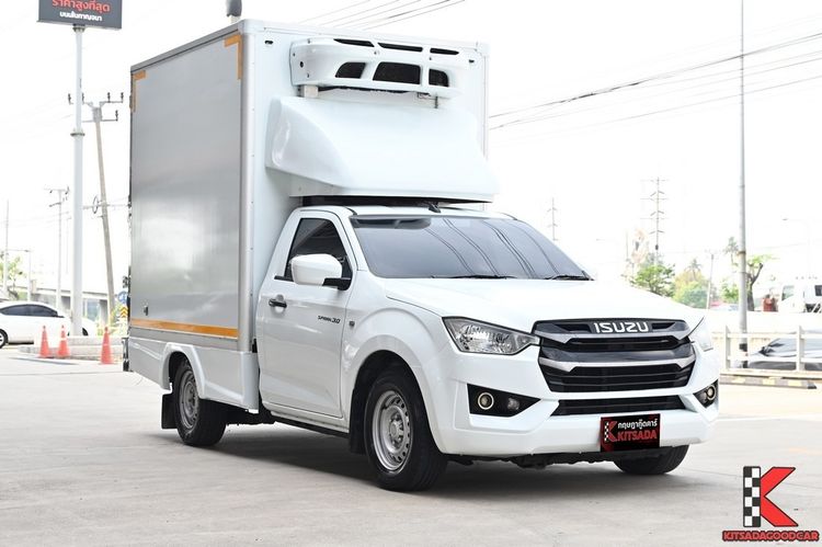 รถ Isuzu D-MAX 3.0 S สี ขาว