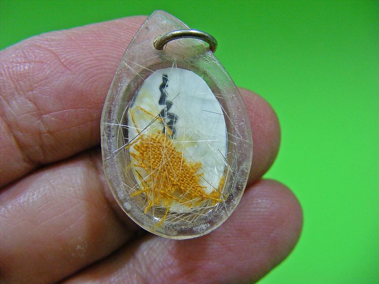 มีรอยจาร จีวร เกศา เก่าผิวปรอท เลี่ยมเก่า รูปที่ 4