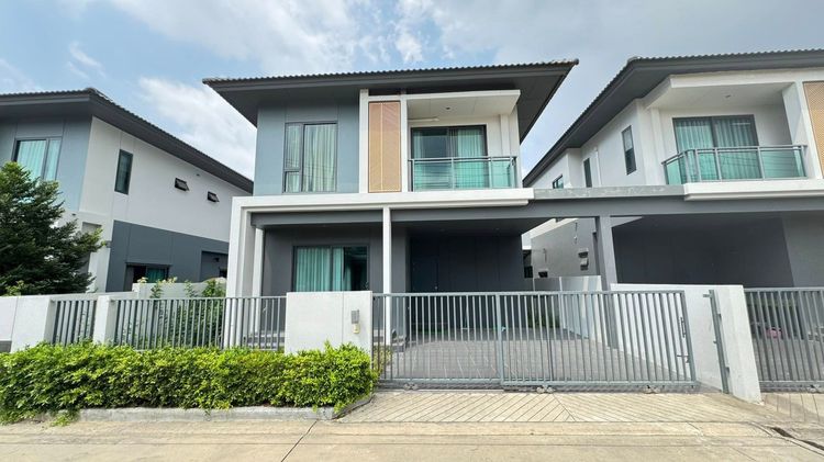 ขาย บ้านเดี่ยว 2 ชั้น – พัทธา ดีไฟน์
