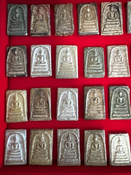 แบ่งปันสมเด็จองค์ละ 200 รูปที่ 2