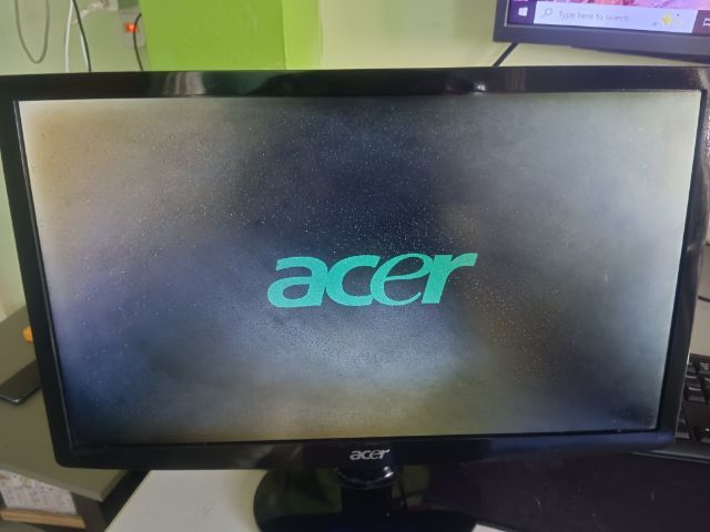 จอacer Monitor LCD 20" โปรดอ่านรายละเอียด