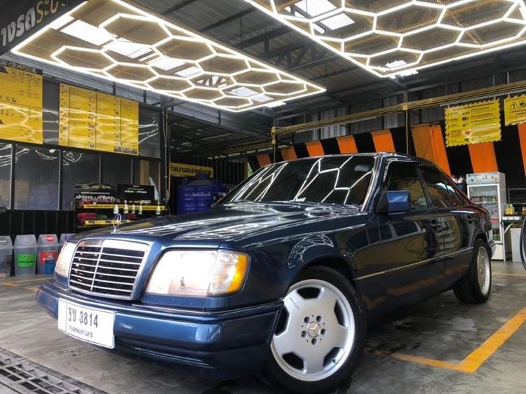 Mercedes-Benz E-Class 1994 E280 Sedan เบนซิน ไม่ติดแก๊ส เกียร์อัตโนมัติ น้ำเงิน รูปที่ 2