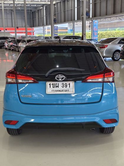 Toyota Yaris 2020 1.2 Sport Premium Sedan เบนซิน ไม่ติดแก๊ส เกียร์อัตโนมัติ ฟ้า รูปที่ 4