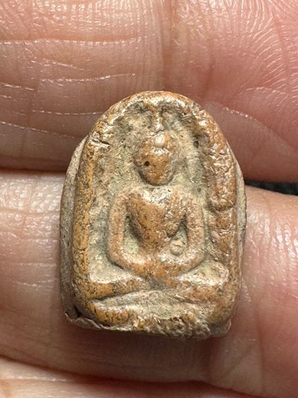 องค์ละ1000🙏พระกำแพงซุ้มกอ เนื้อเขียวมอย🙏พระกำแพงซุ้มกอพิมพ์จิ๋ว🙏พระกำแพงซุ้มกอขนมเปี๊ยะ รูปที่ 7