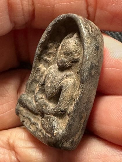 องค์ละ1000🙏พระกำแพงซุ้มกอ เนื้อเขียวมอย🙏พระกำแพงซุ้มกอพิมพ์จิ๋ว🙏พระกำแพงซุ้มกอขนมเปี๊ยะ รูปที่ 4