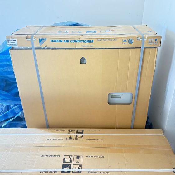 แอร์ใหม่ Daikin FAVF36XV2S 36,000 BTU