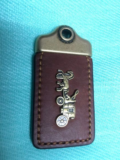 ป้ายห้อยกระเป๋าของแบรนด์ Coach รุ่นCoach 1941 hang tag